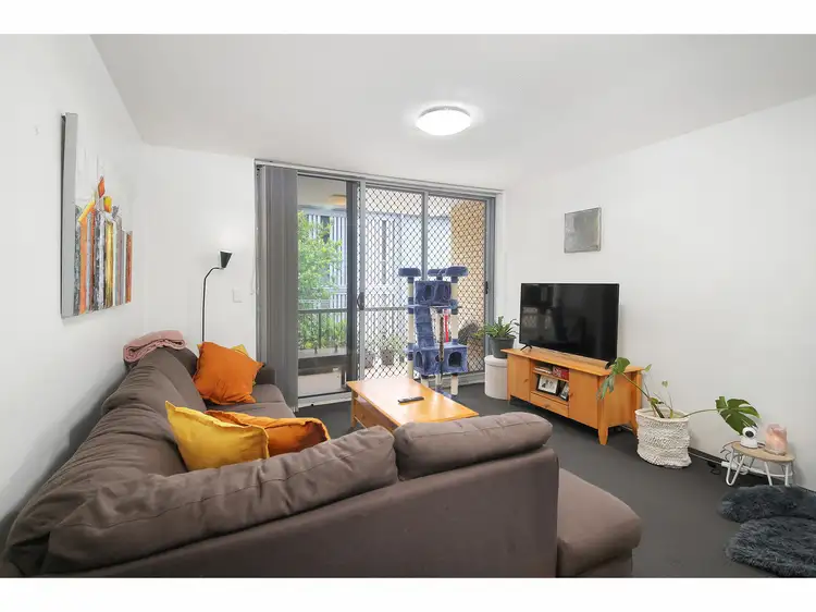 Second view of Homely unit listing, 3/15 Wambool Street, Bulimba QLD 4171