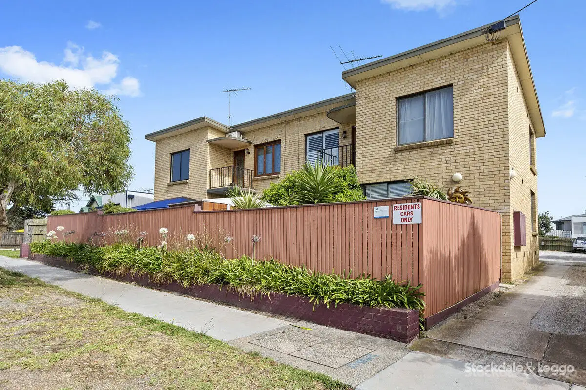 Main view of Homely flat listing, 8/5 Fraser Avenue, Edithvale VIC 3196
