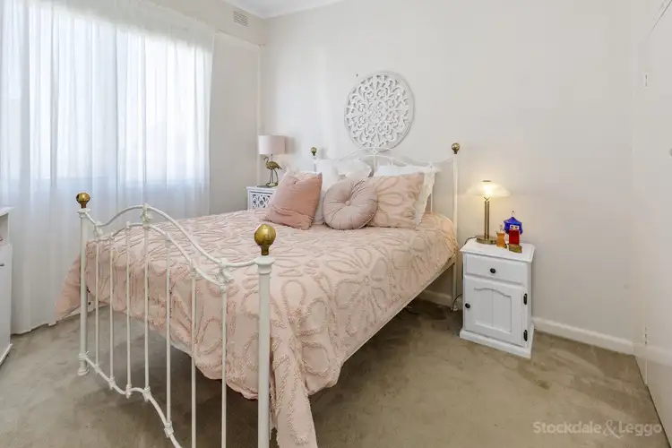 Second view of Homely flat listing, 8/5 Fraser Avenue, Edithvale VIC 3196
