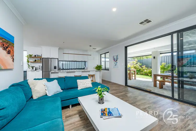 21 Iluka Avenue, Mullaloo WA 6027