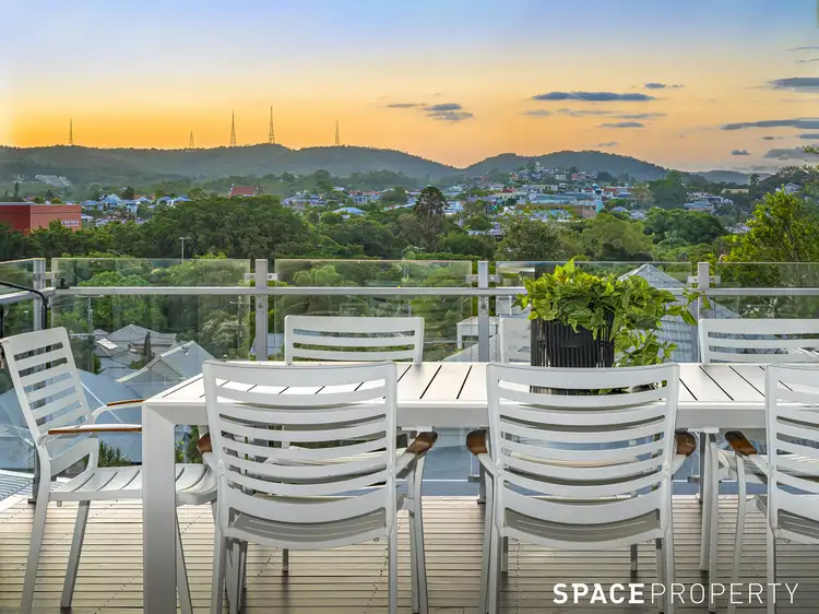 2 Shannon Street