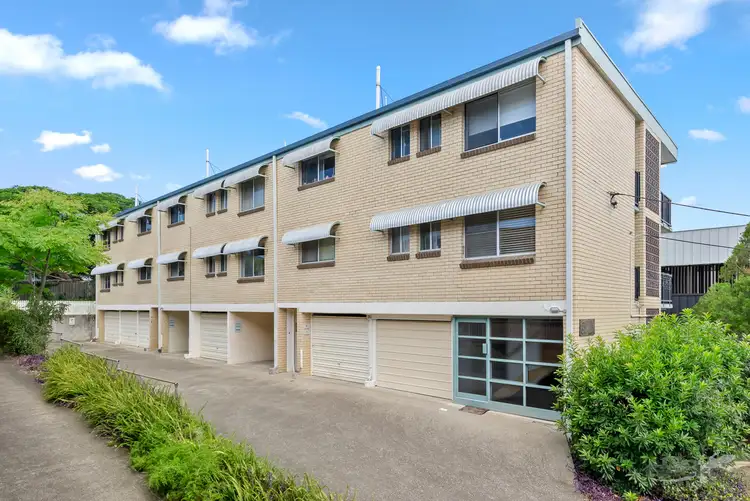 6/39 Wambool Street, Bulimba QLD 4171
