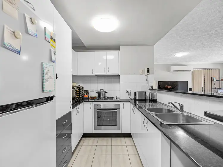 Fifth view of Homely unit listing, 14/4-8 Omeo Street, Macgregor QLD 4109