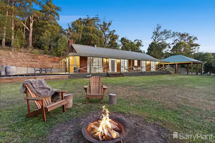 Main view of Homely house listing, 10 Hillcrest Court, Cockatoo VIC 3781