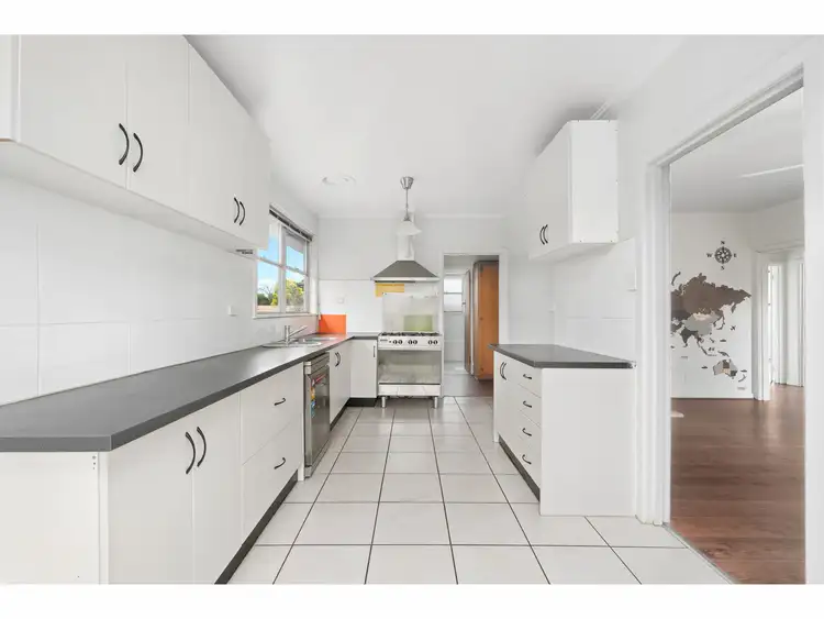 Second view of Homely house listing, 15 Hyland Court, Sale VIC 3850
