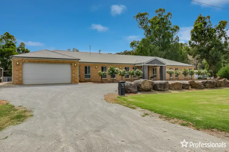 30-32 Wagga Wagga Street, Oura NSW 2650