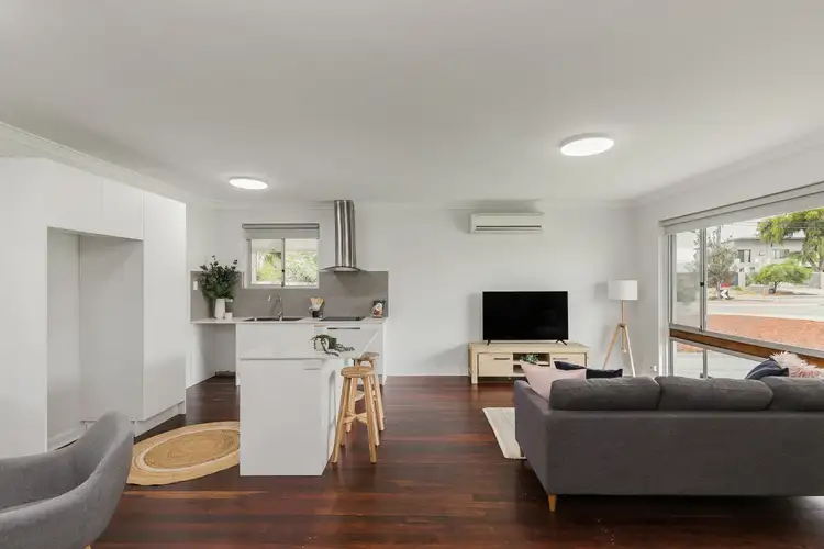 Seventh view of Homely house listing, 124 Fendam Street, Warnbro WA 6169