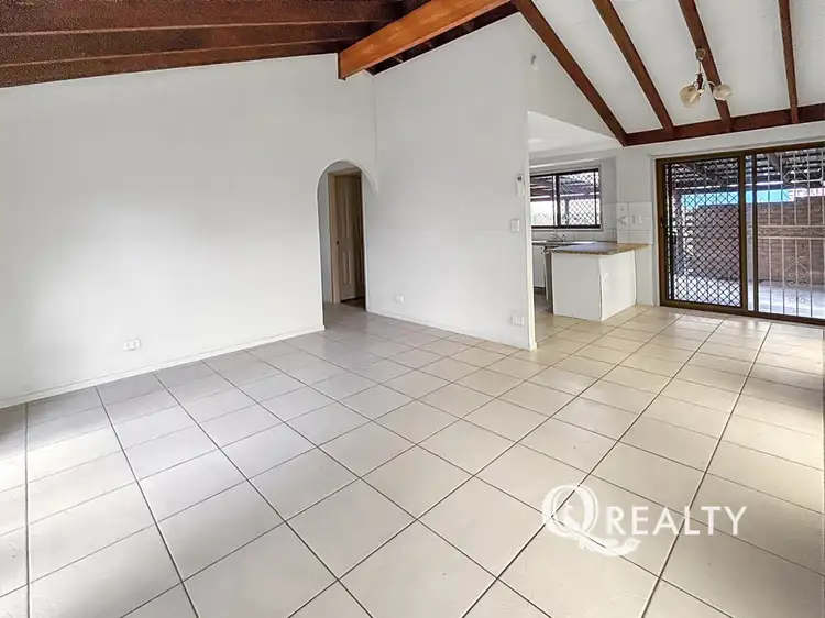 Second view of Homely house listing, 2 Wilpowell Street, Oxley QLD 4075