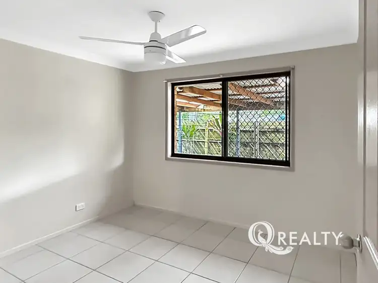 Fifth view of Homely house listing, 2 Wilpowell Street, Oxley QLD 4075