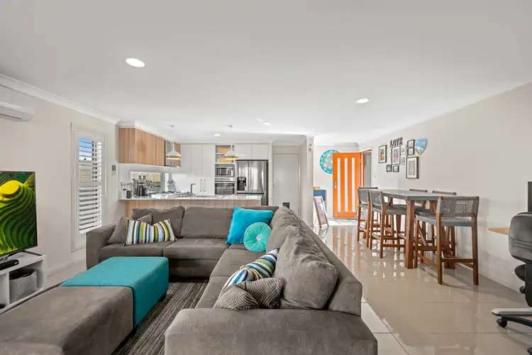 Sixth view of Homely unit listing, 2/188 Kearney Street, Kearneys Spring QLD 4350