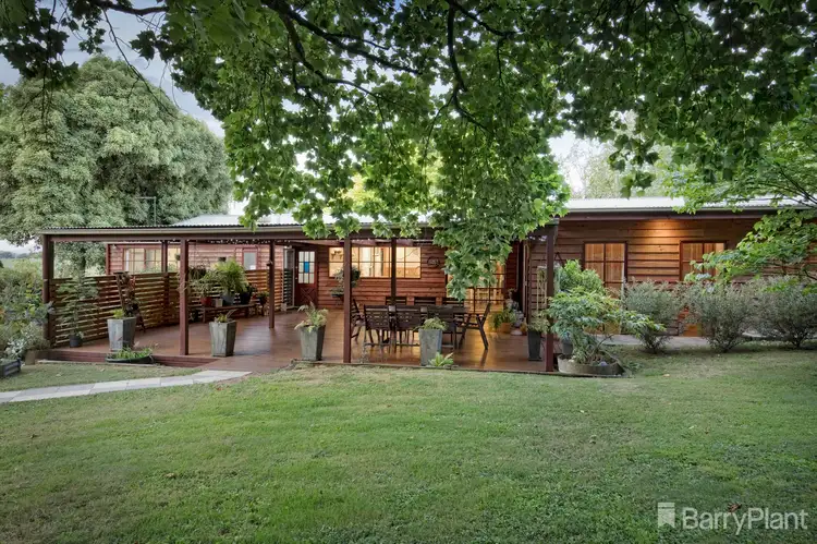 23 Le Souef Road