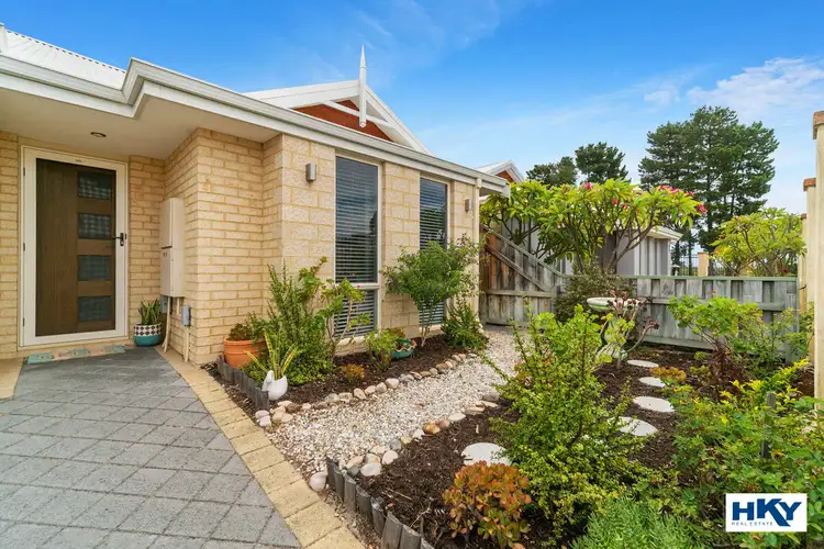 6 Bedourie Pass, Ellenbrook WA 6069