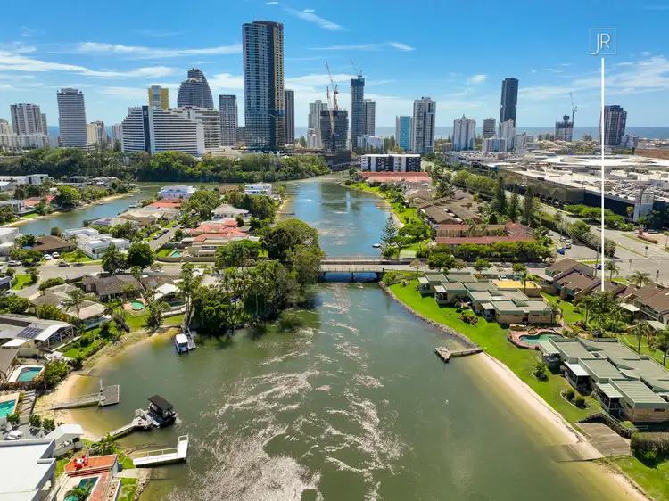 11/33-39 Hooker Boulevard, Broadbeach Waters QLD 4218
