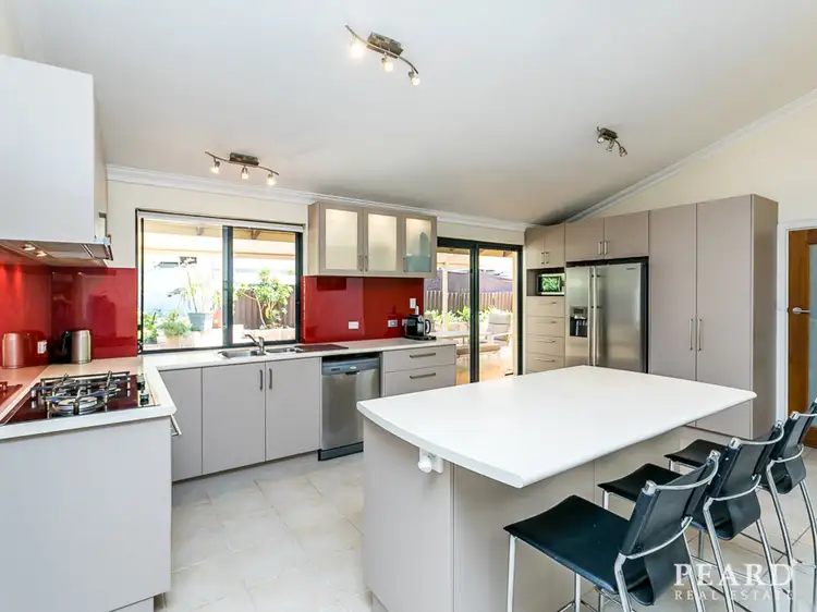 13 Burgess Street, Hamersley WA 6022