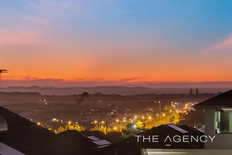 Second view of Homely house listing, 10 Spinnaker Heights, Yangebup WA 6164