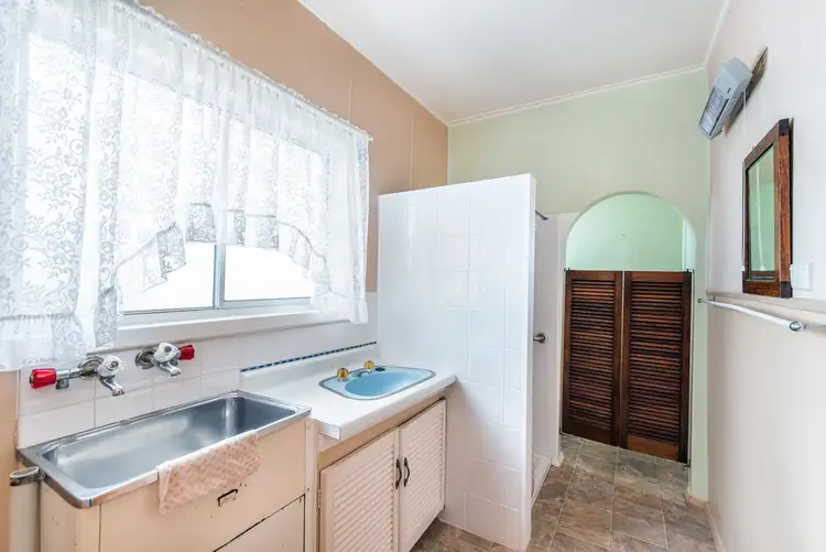 Fifth view of Homely house listing, 5 Leahy Street, Hamilton VIC 3300