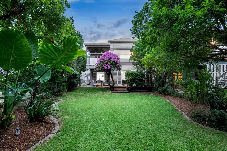 40 Gordon Street, Greenslopes QLD 4120