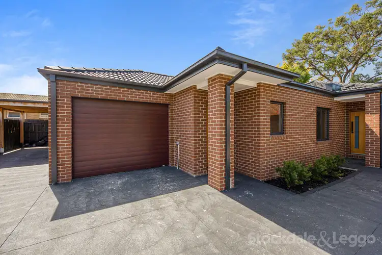 2/37 Mansfield Street, Berwick VIC 3806