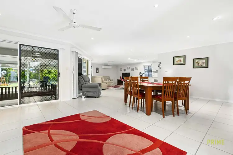 Sixth view of Homely house listing, 4 Kirriemuir Court, Kawungan QLD 4655