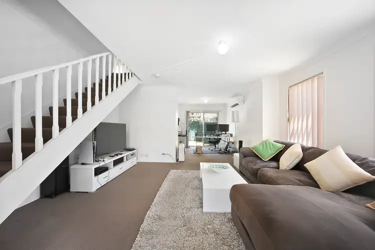 Second view of Homely townhouse listing, 20/6 Parkholme Circuit, Englorie Park NSW 2560