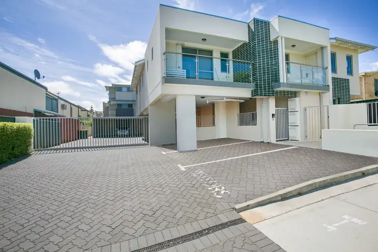 9/31 Leonard Street, Victoria Park WA 6100