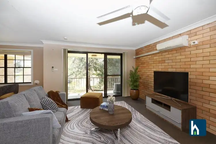 Third view of Homely unit listing, 7/2-4 Anzac Parade, Gunnedah NSW 2380