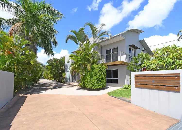 2/187 Torquay Road, Scarness QLD 4655