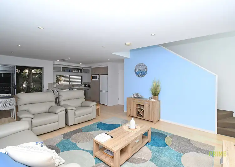 Seventh view of Homely townhouse listing, 2/187 Torquay Road, Scarness QLD 4655