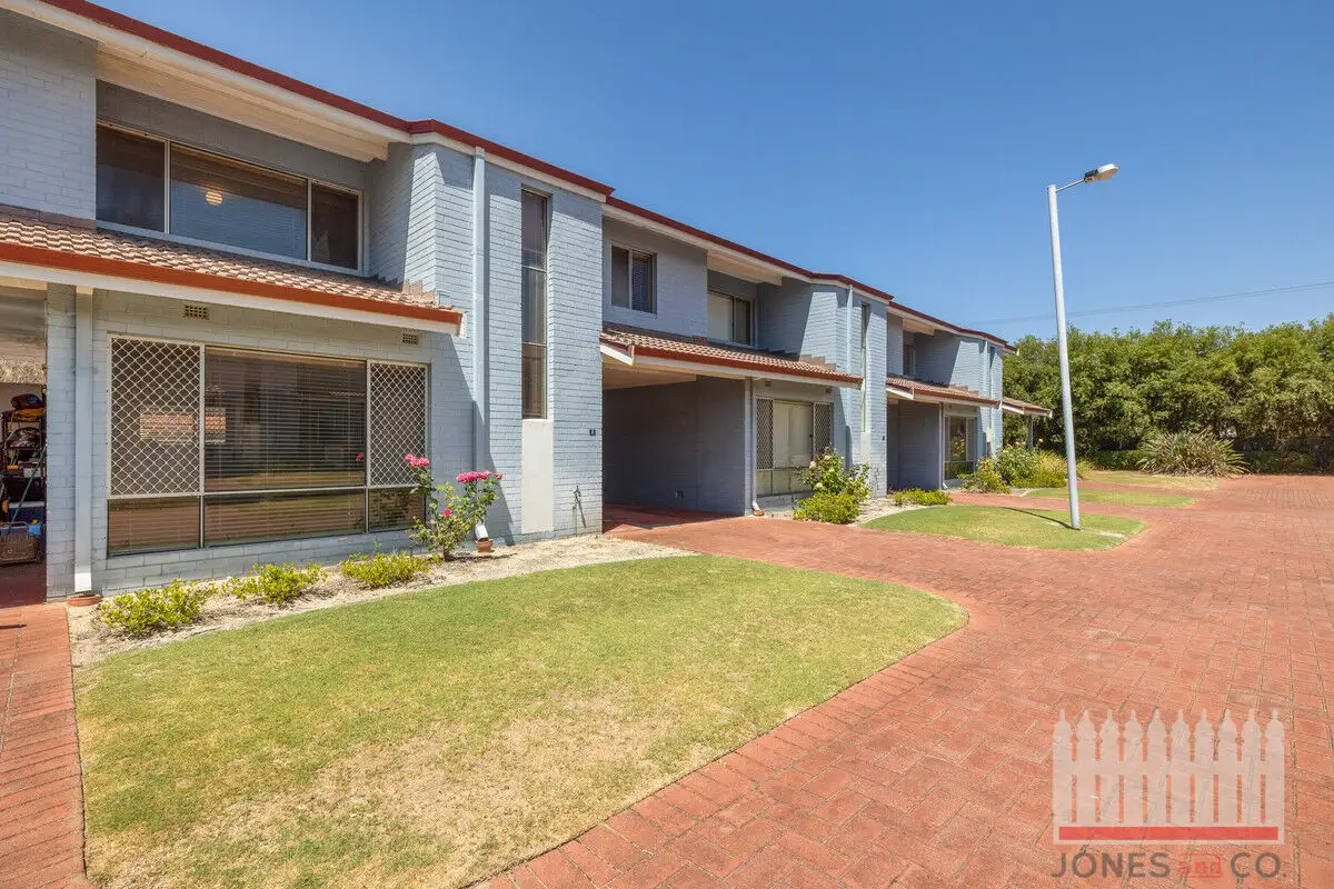 Main view of Homely unit listing, 2/71 Tendring Way, Girrawheen WA 6064