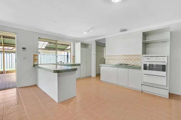 Second view of Homely house listing, 9 Lorikeet Loop, Broadwater WA 6280