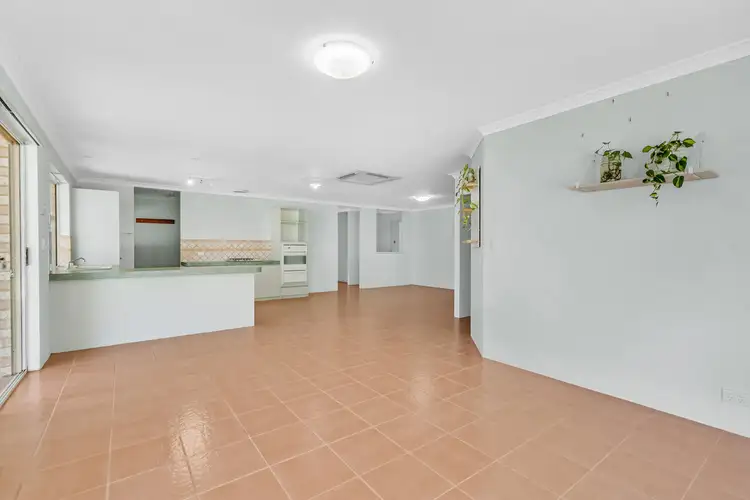 Fifth view of Homely house listing, 9 Lorikeet Loop, Broadwater WA 6280