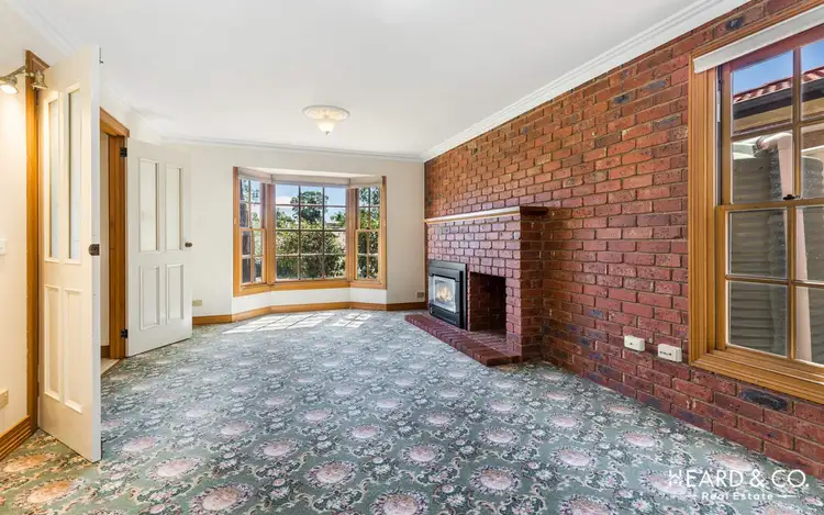 Fourth view of Homely house listing, 6 Cairinini Court, Strathdale VIC 3550
