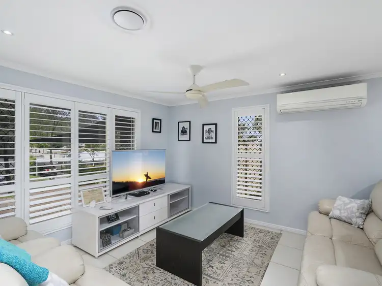 Fourth view of Homely house listing, 4 Bernadette Place, Highland Park QLD 4211