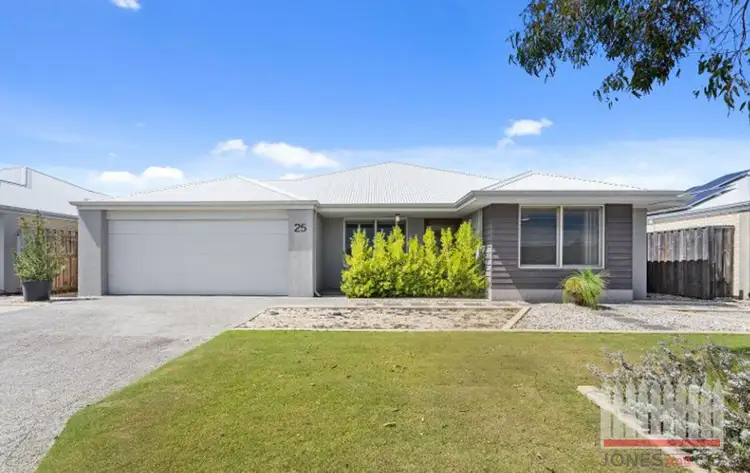 25 Tully Parade, Ellenbrook WA 6069