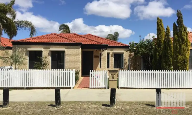 8 Toulon Lane, Ellenbrook WA 6069