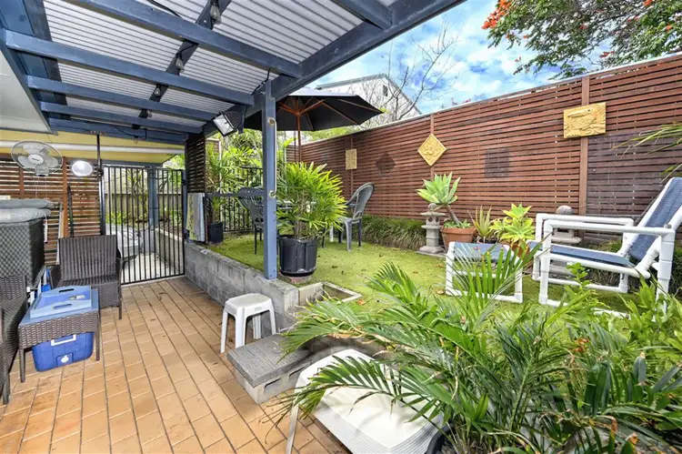 Second view of Homely semi-detached listing, 2/21 Bingera Terrace, Caloundra QLD 4551
