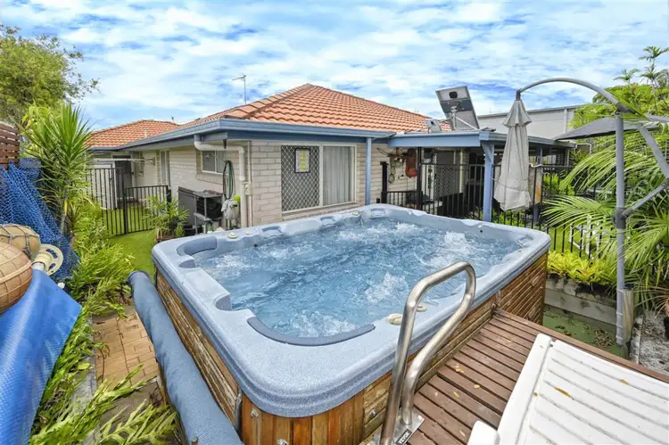 Fourth view of Homely semi-detached listing, 2/21 Bingera Terrace, Caloundra QLD 4551