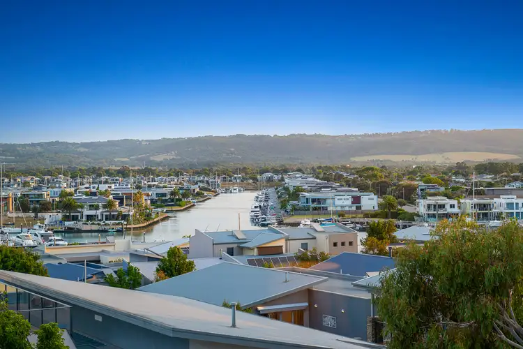 68A Helm Avenue, Safety Beach VIC 3936