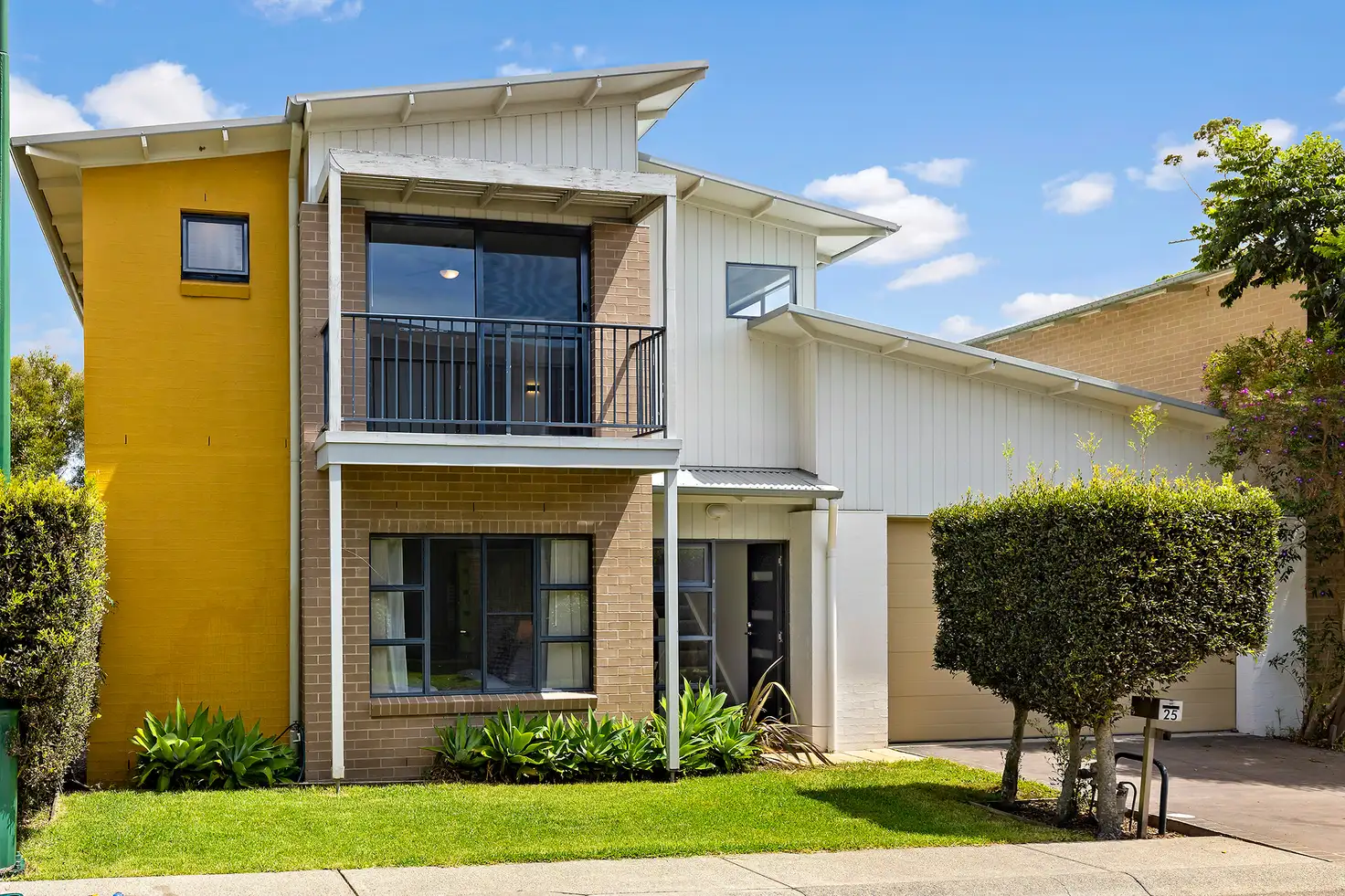 Main view of Homely house listing, 25 Kestrel Circuit, Shortland NSW 2307