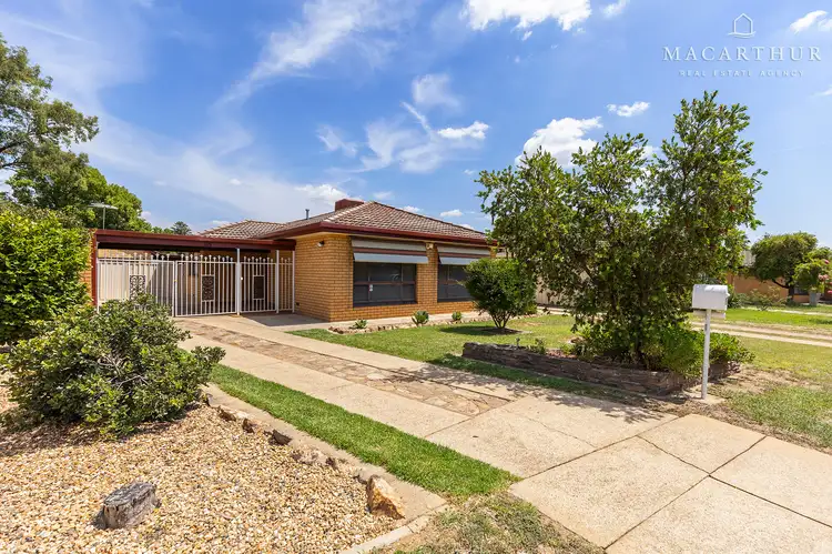 115 McKell Avenue, Mount Austin NSW 2650