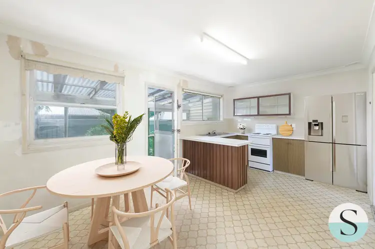 Sixth view of Homely house listing, 2 Shannon Street, Marks Point NSW 2280