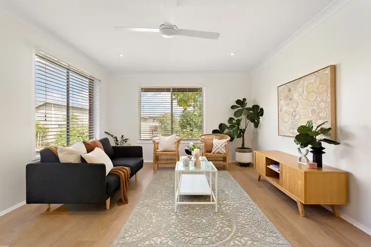 2/75 Warners Bay Road, Warners Bay NSW 2282