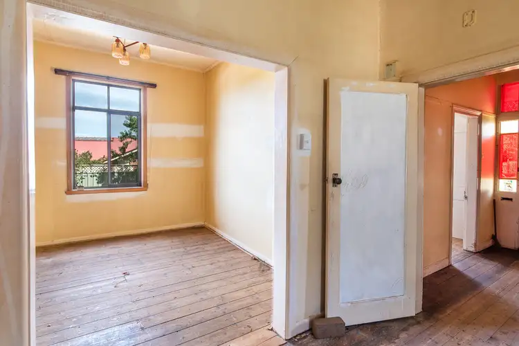 Fourth view of Homely house listing, 20 Dinwoodie Street, Hamilton VIC 3300