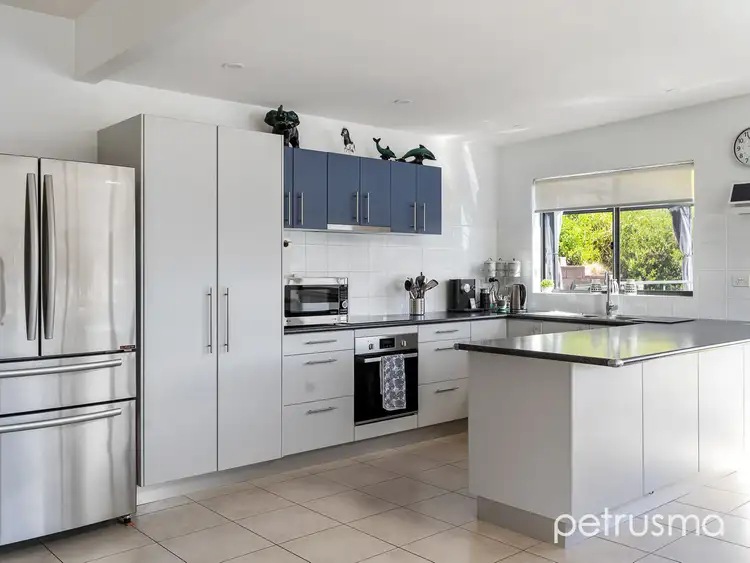 Fifth view of Homely unit listing, 2/33 Dumbarton Drive, Geilston Bay TAS 7015