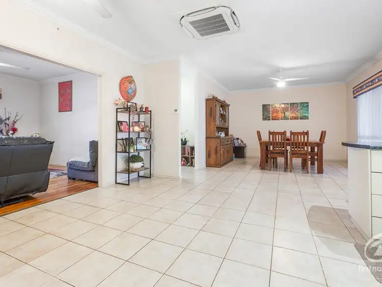 Sixth view of Homely house listing, 1 Rodrigo Court, Millars Well WA 6714