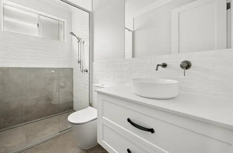 Fifth view of Homely house listing, 14 Mary Street,, Mount Lofty QLD 4350
