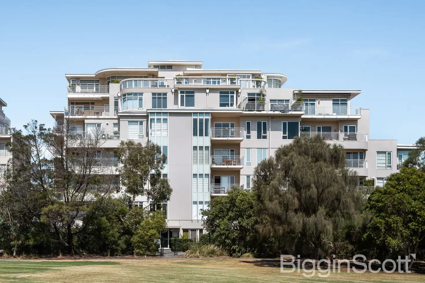 Main view of Homely apartment listing, 33/8 Graham Street, Port Melbourne VIC 3207