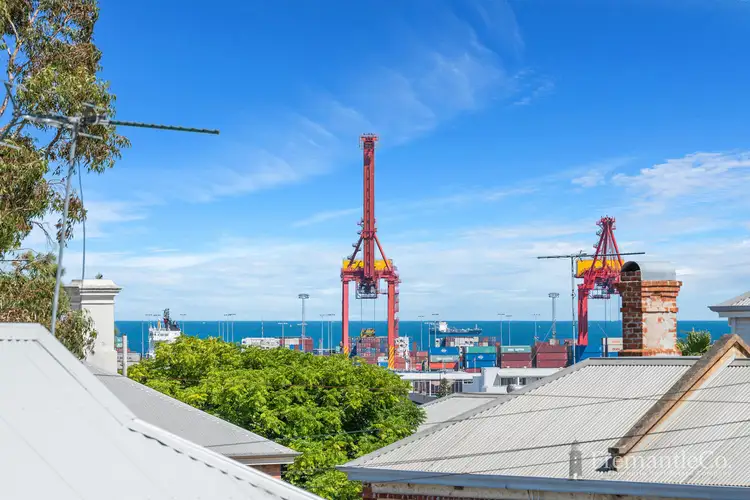 3/5 Knutsford Street, Fremantle WA 6160