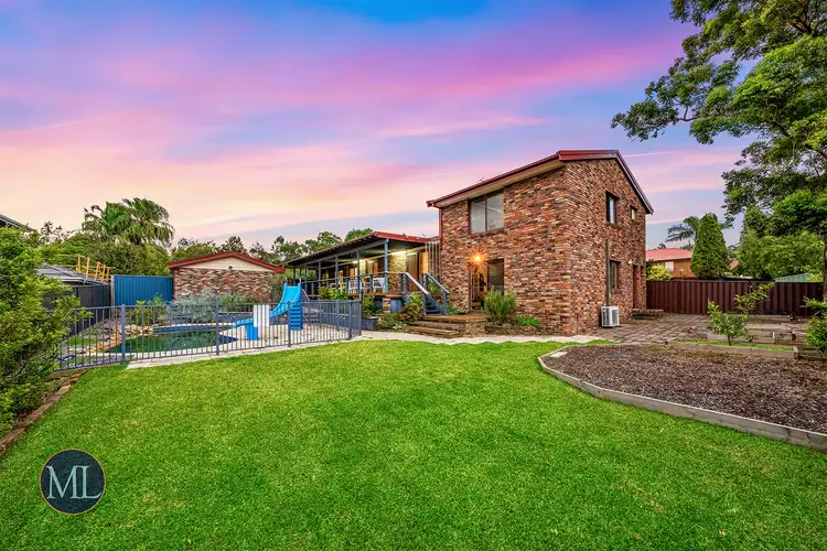 52 Amphitheatre Circuit, Baulkham Hills NSW 2153