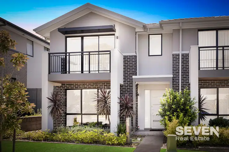 68 Hennessy Avenue, Moorebank NSW 2170